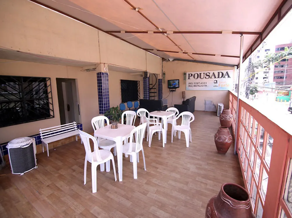 Pousada Farol Do Forte フォルタレザ ゲストハウス